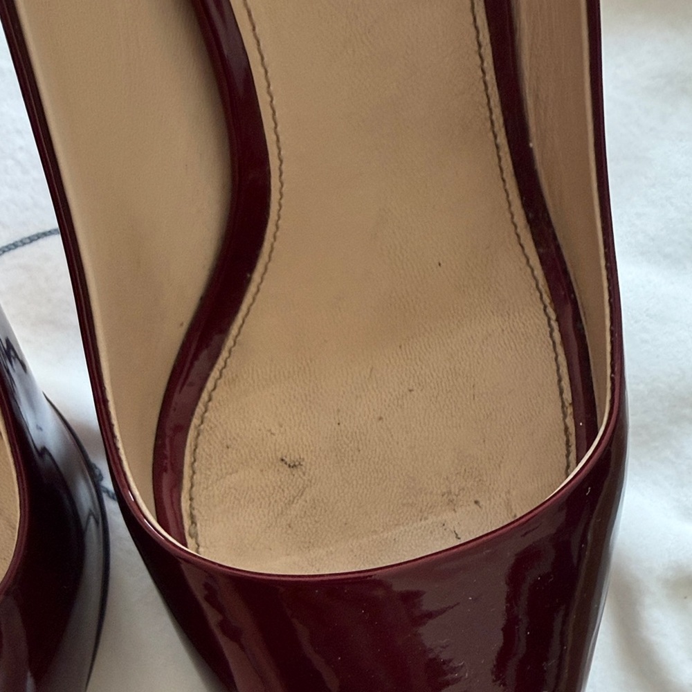 PRADA BURGUNDY HEELS - Picture 7 of 11